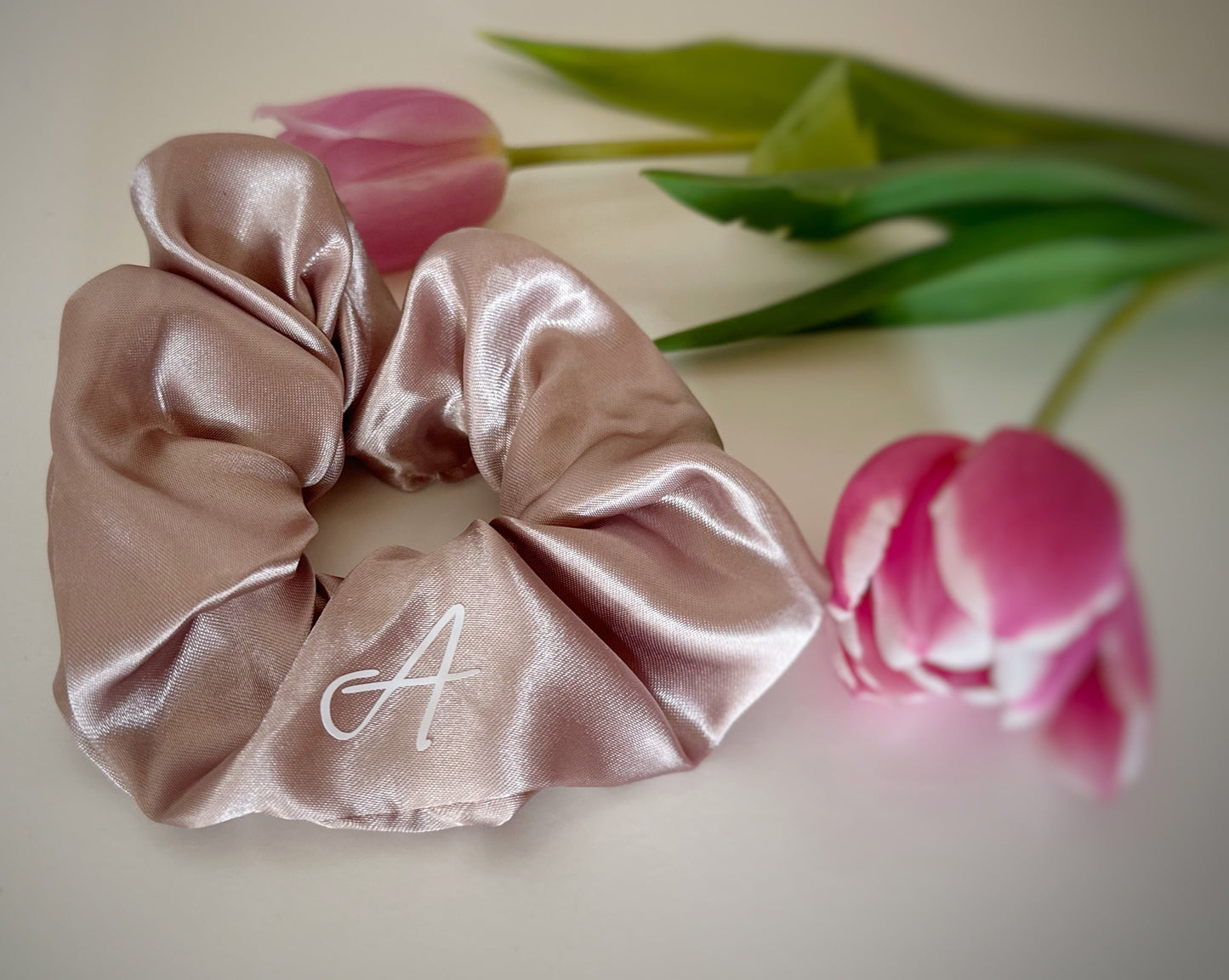 Personalisierte Satin Scrunchies (7 Stück)